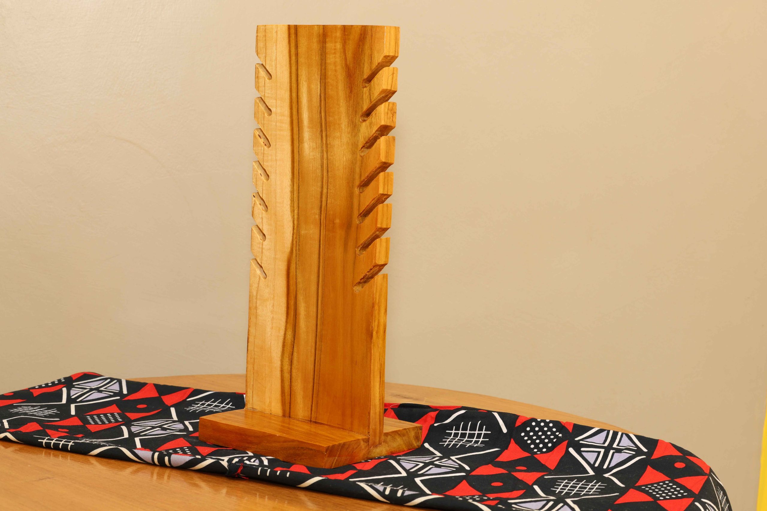 Necklace stand - Image 3